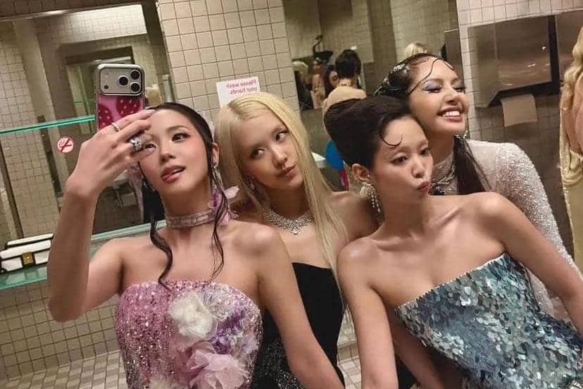 [QUIZ] Dari Golongan Darah, Siapa Member BLACKPINK Teman Hangout-mu?