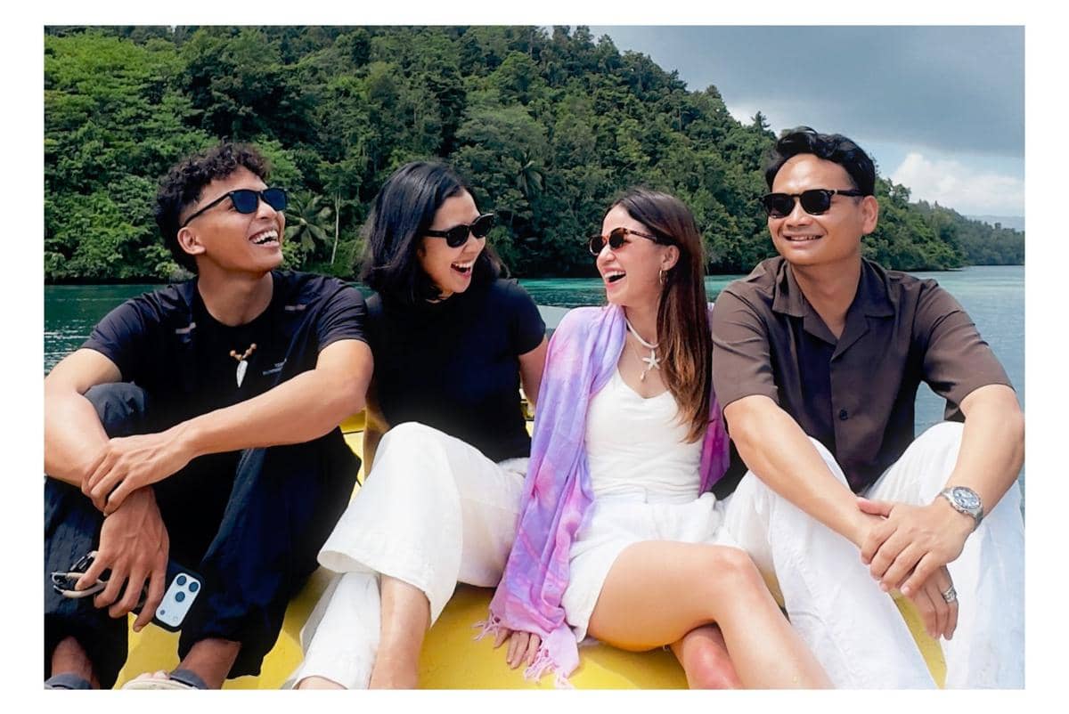 Bella Graceva menikmati liburan di Pulau Banyak