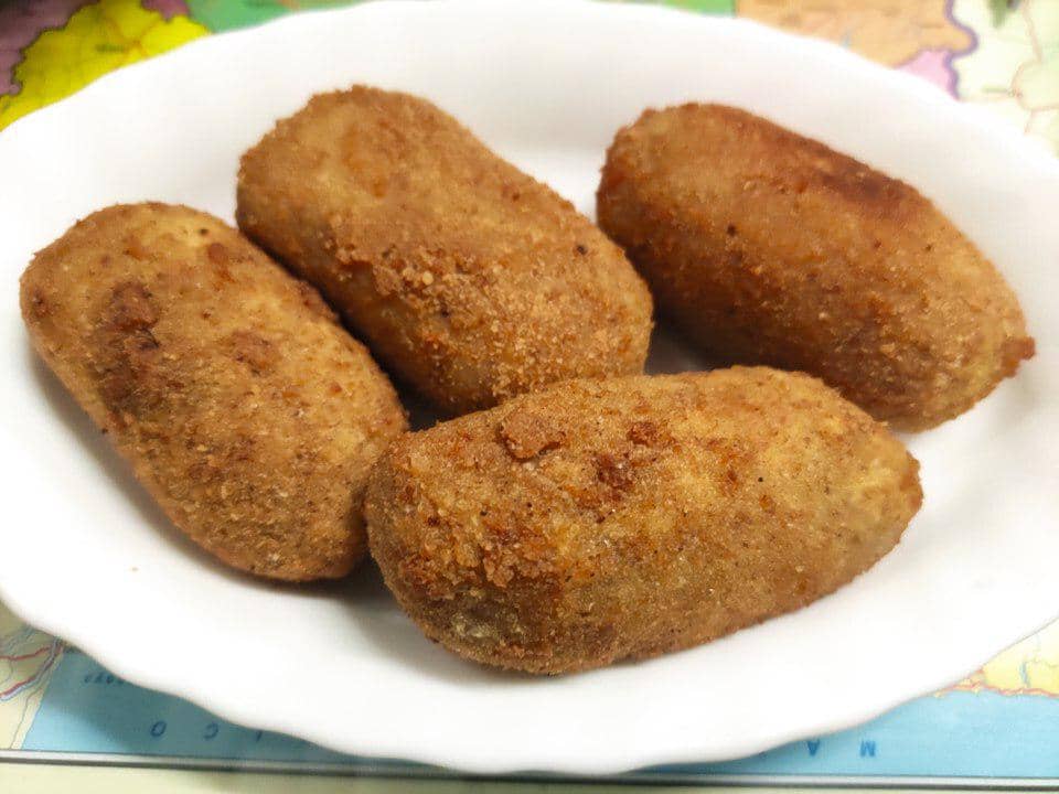 ilustrasi kroket kimpul isi ayam