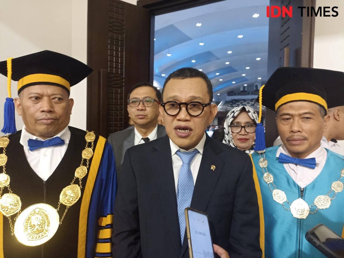 Karding Ingatkan Mahasiswa Undip: AI Tak Akan Gantikan Moral