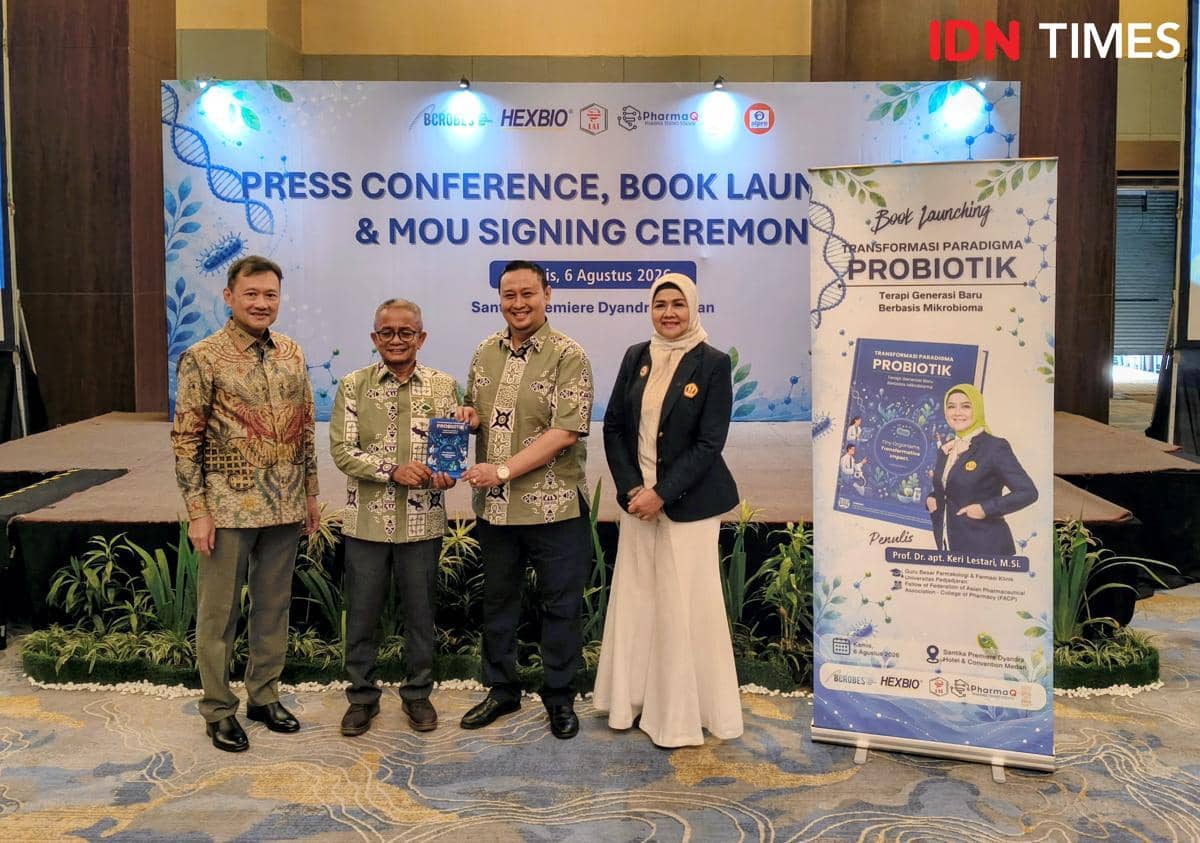Sejumlah peserta mengikuti diskusi dan peluncuran buku Transformasi Paradigma Probiotik di Hotel Santika Dyandra Medan.