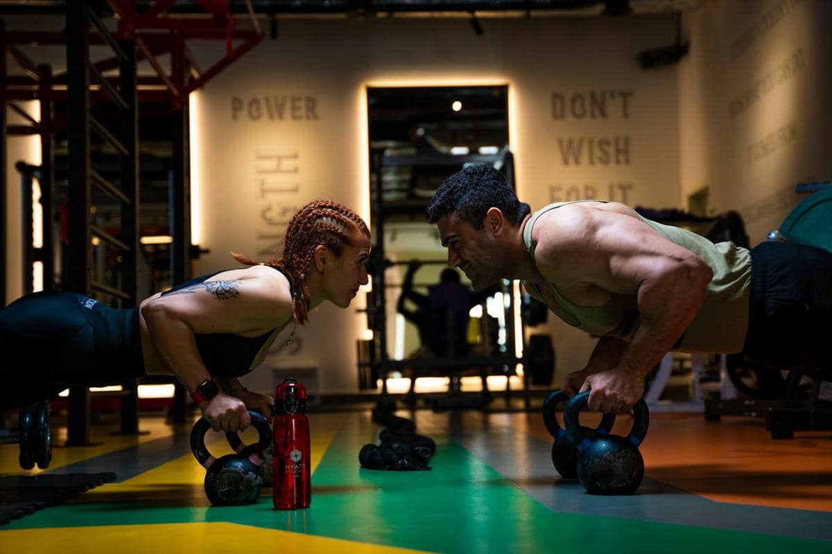 ilustrasi olahraga gym