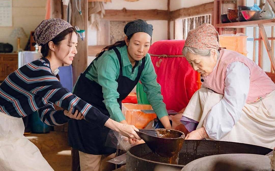 Ha Young, Yang Jo Ah, dan Kim Young Ok di drama Our Sticky Love