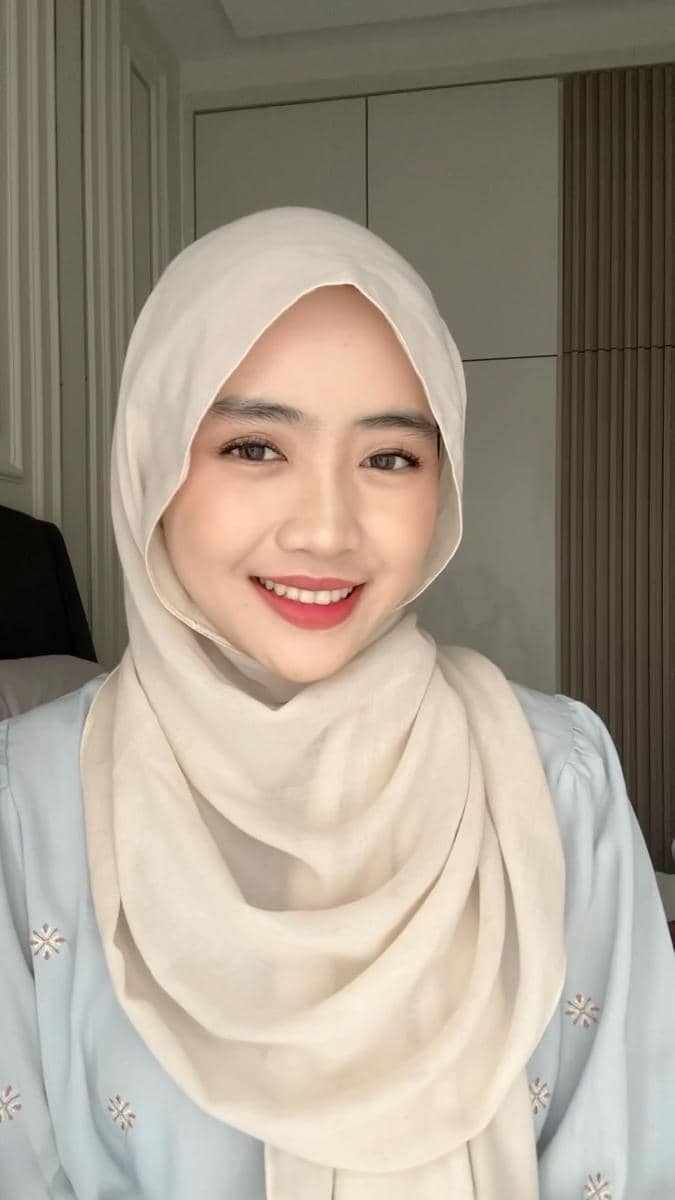 daily makeup Aisha CoC S3