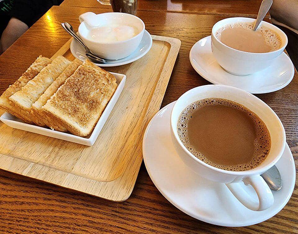 Apa Itu Kaya Toast? Roti Panggang Khas Singapura yang Mendunia