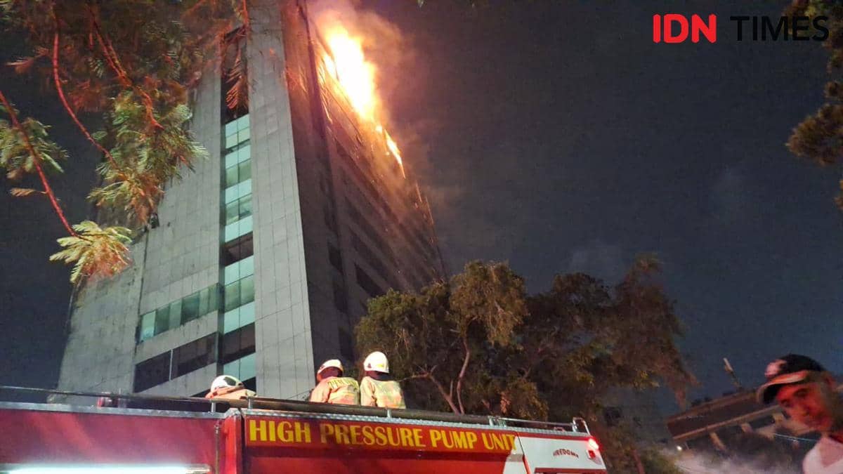 Kebakaran Gedung Bapenda DKI, Api Lahap Lantai 11 sampai 16