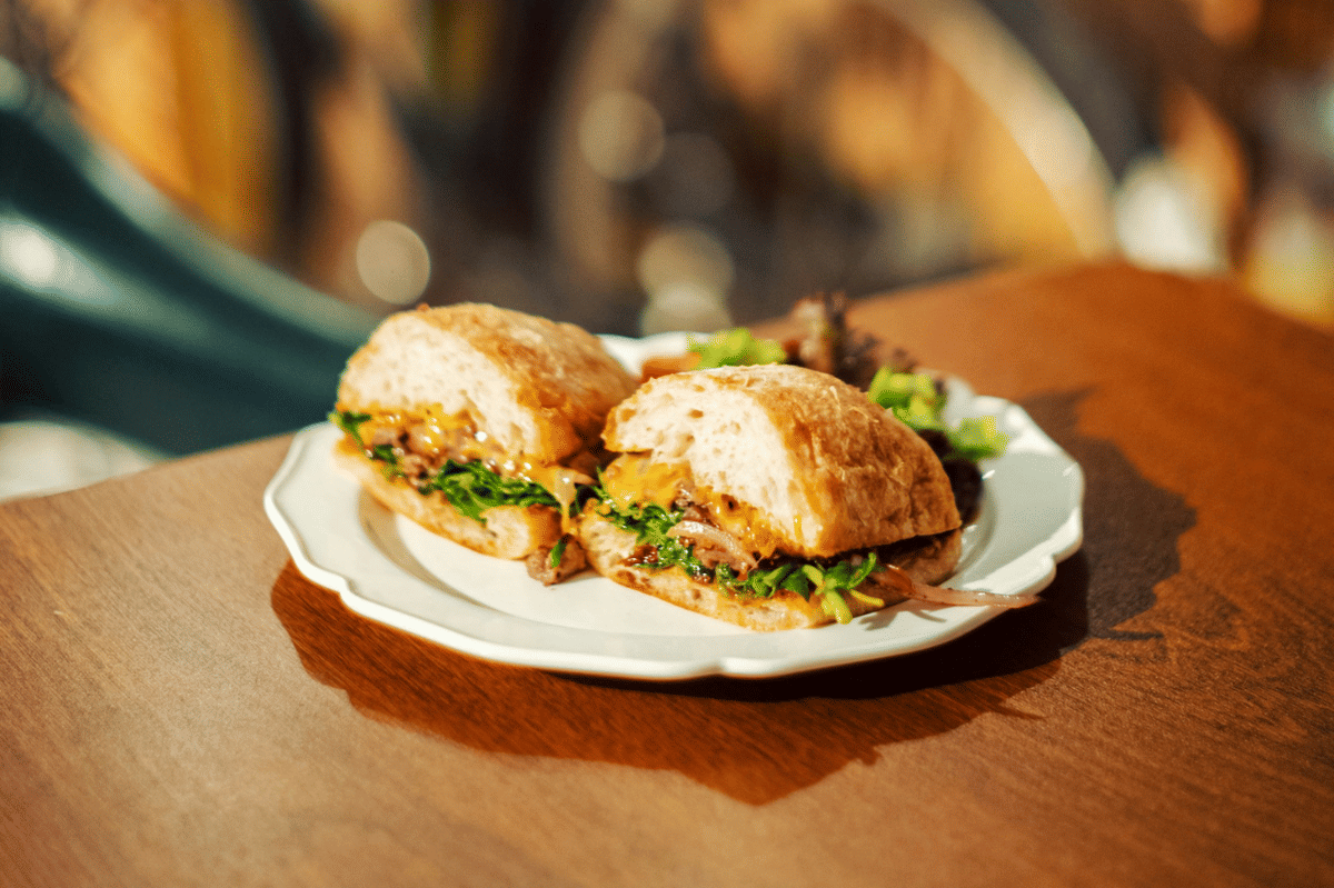 Resep Banh Mi Ayam Serai, Sandwich Gurih ala Vietnam