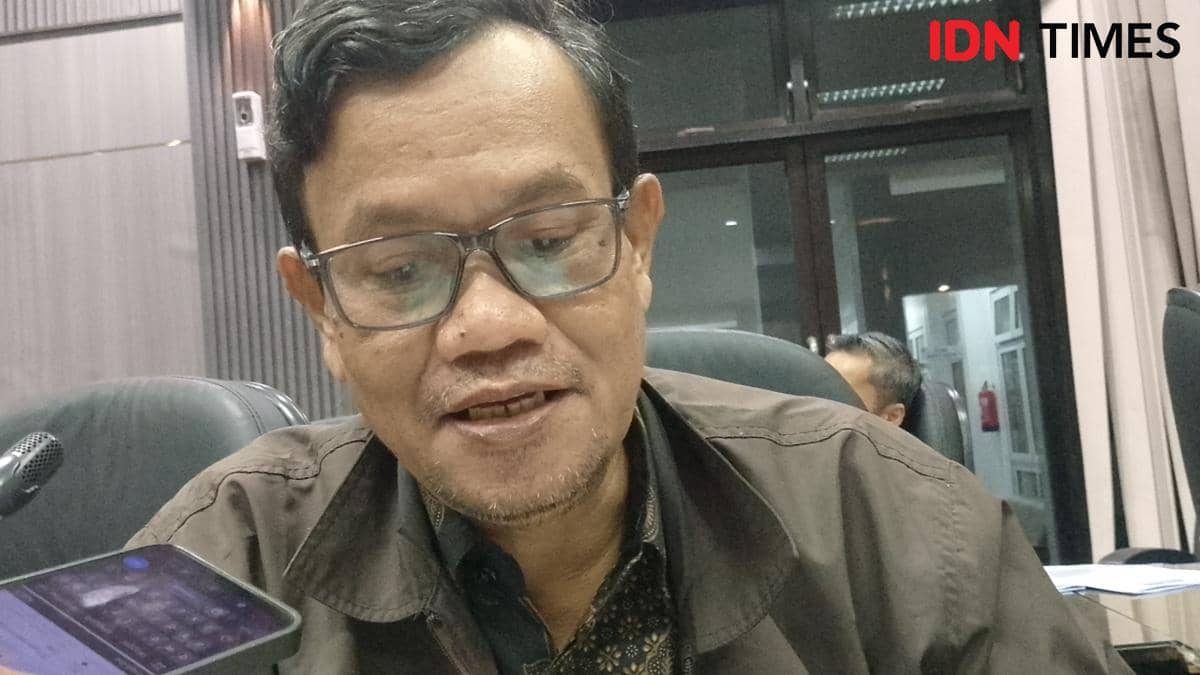 Kantor Dinas Koperasi Kabupaten Cilacap yang belum menerima laporan resmi terkait dugaan penyimpangan KSP CU Cikalmas.