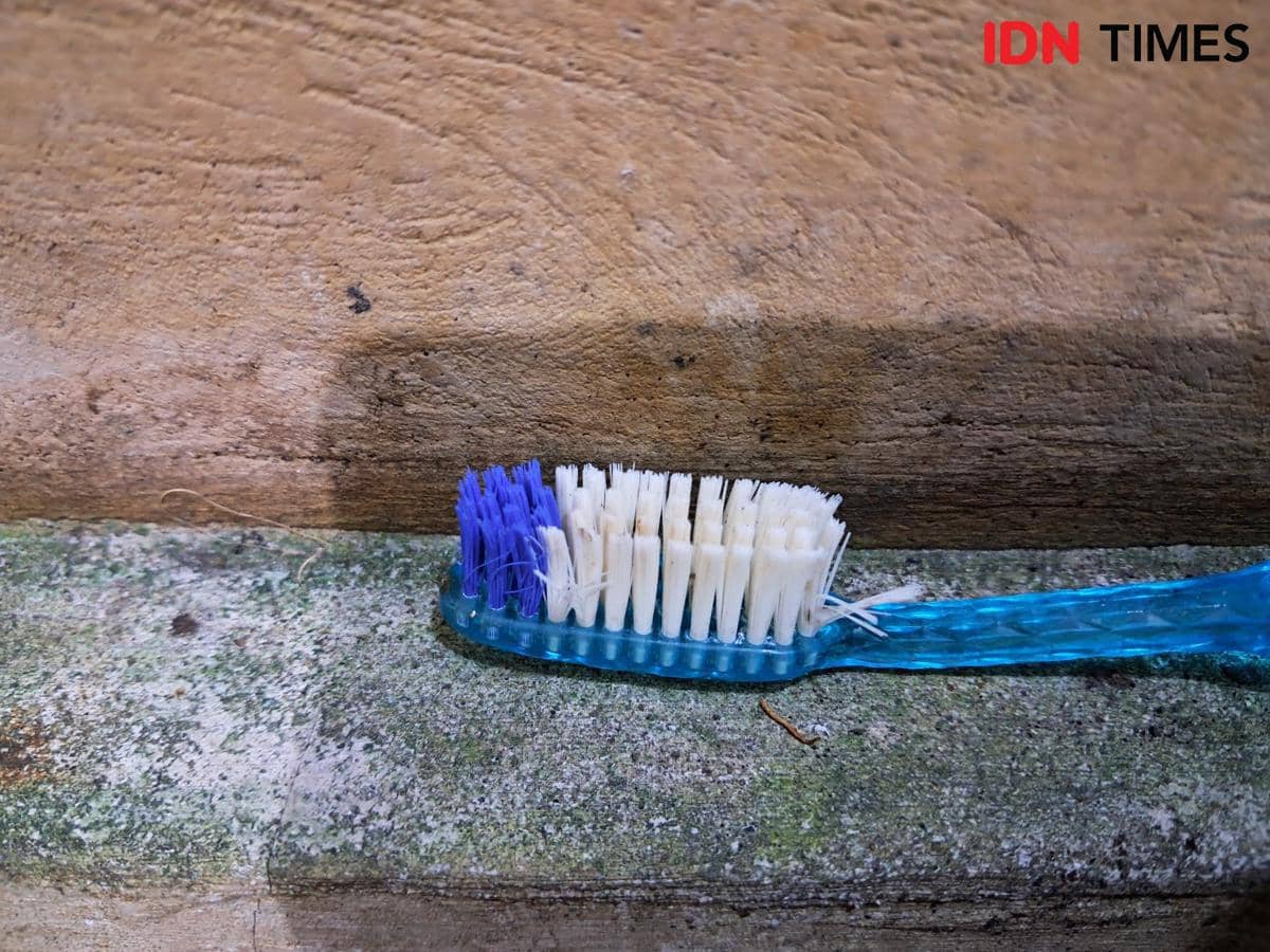 5 Ide Daur Ulang Sikat Gigi Bekas