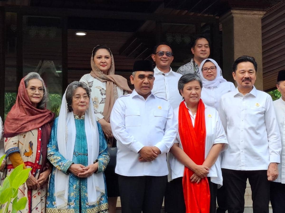 Pimpinan MPR Ziarah ke Makam Bung Hatta, Kenang Pemikiran Bapak Koperasi