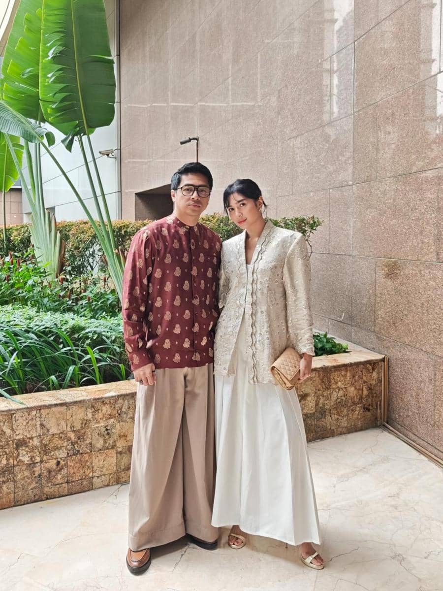 OOTD couple Mikha Tambayong dan Deva Mahenra