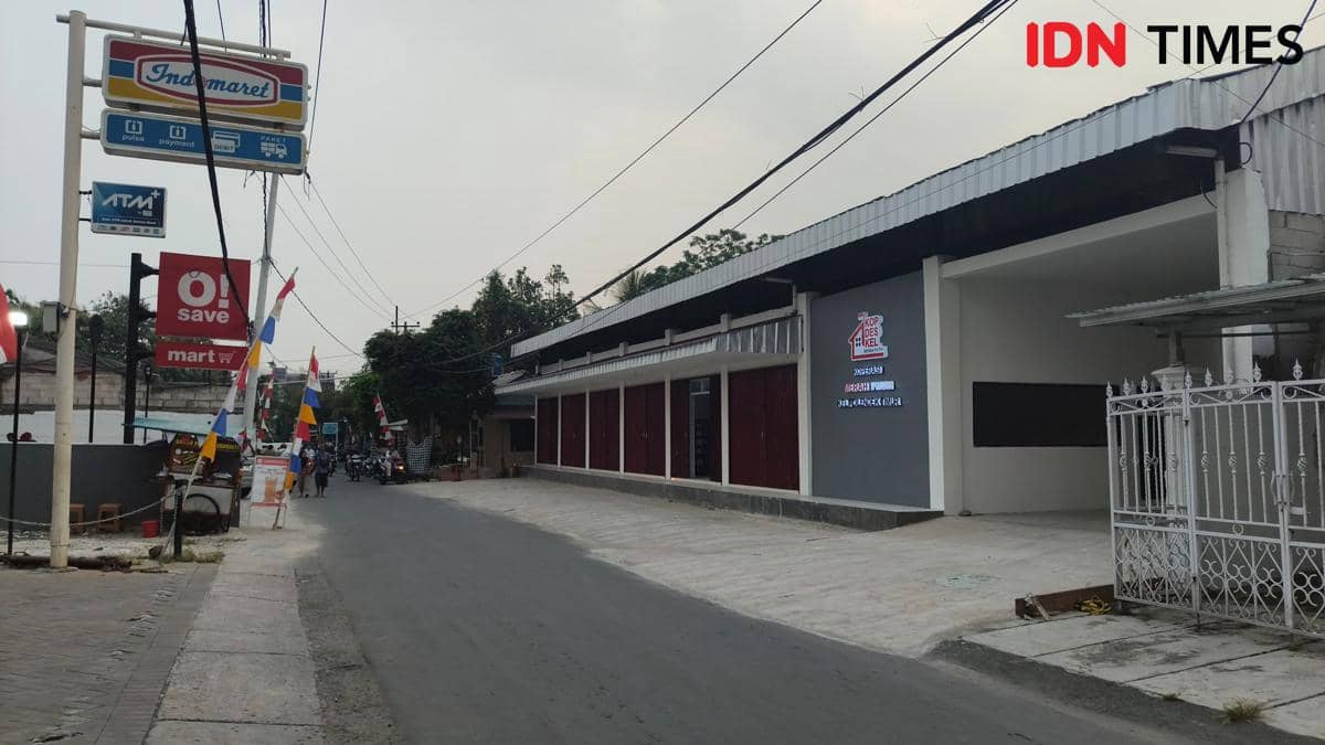 Unik! Berdiri di Depan 2 Ritel Modern, Kopdes di Bogor Curi Perhatian