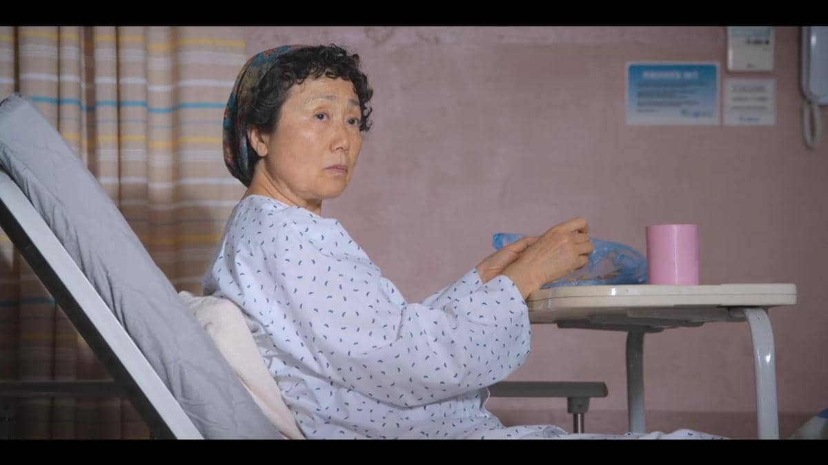 Sung Byoung Sook di drama Our Sticky Love