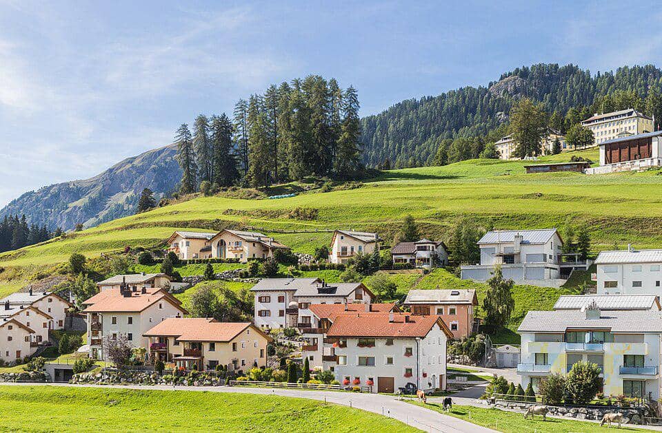 Desa Guarda di Swiss