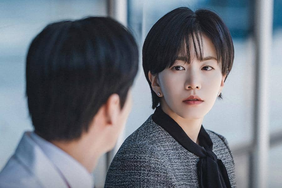 Cuplikan adegan drama Korea The Husband dengan para pemeran dalam sebuah still cut dari akun Instagram KBS Drama.