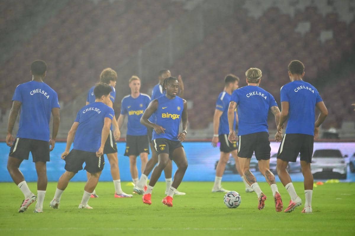 Chelsea, Milan, dan Aston Villa ke Indonesia, Menpora Bahagia