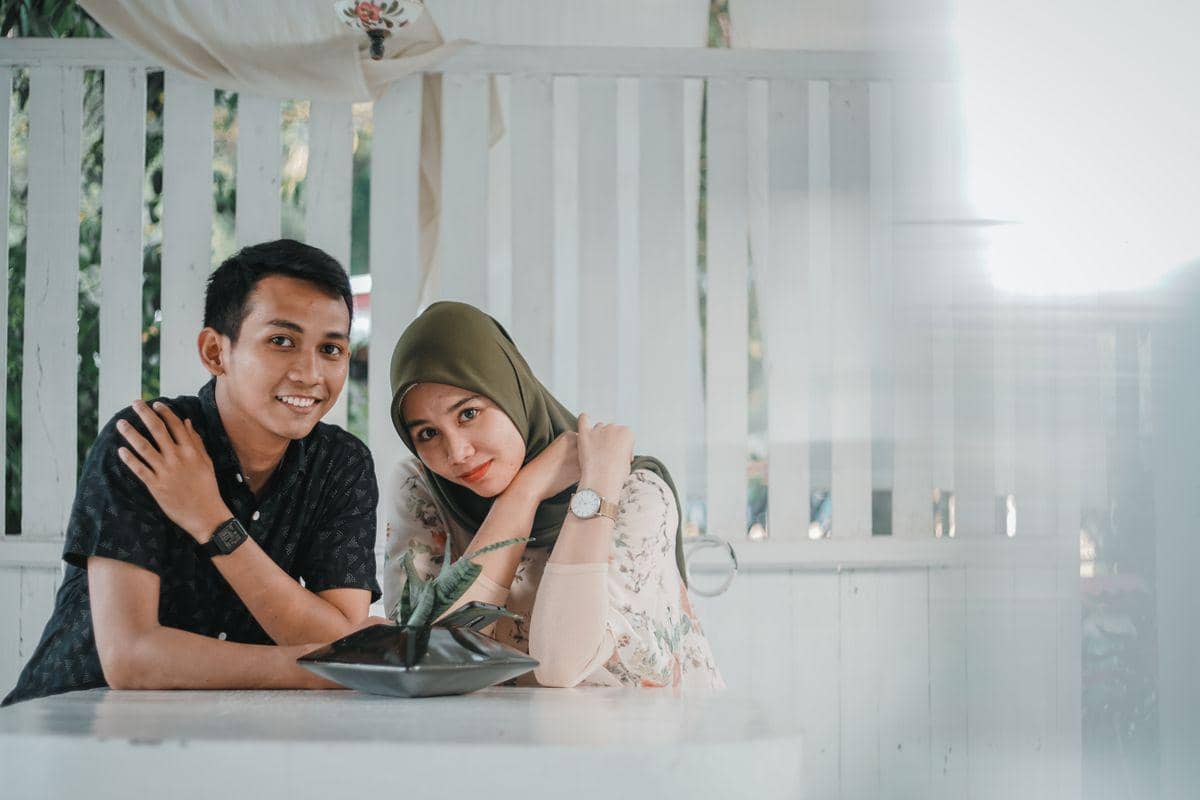 ilustrasi pasangan suami isteri 