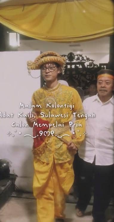 Aulion dan Pila menjalani malam Kolontigi menjelang pernikahan dalam suasana adat bersama keluarga dan kerabat.
