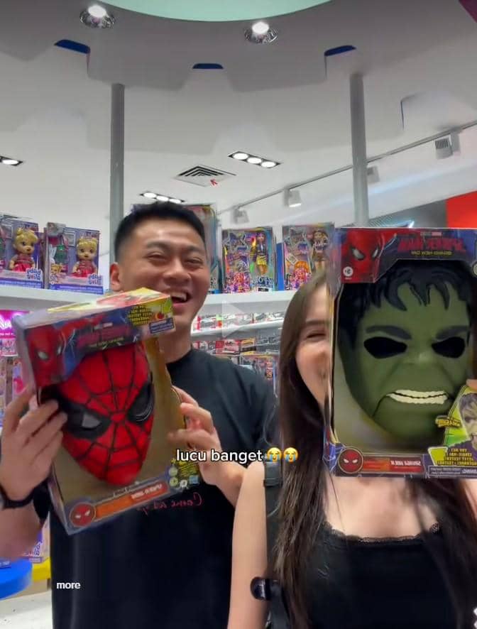 Elina Joerg merayakan euforia Spider-Man: Brand New Day melalui unggahan di akun Instagram pribadinya.