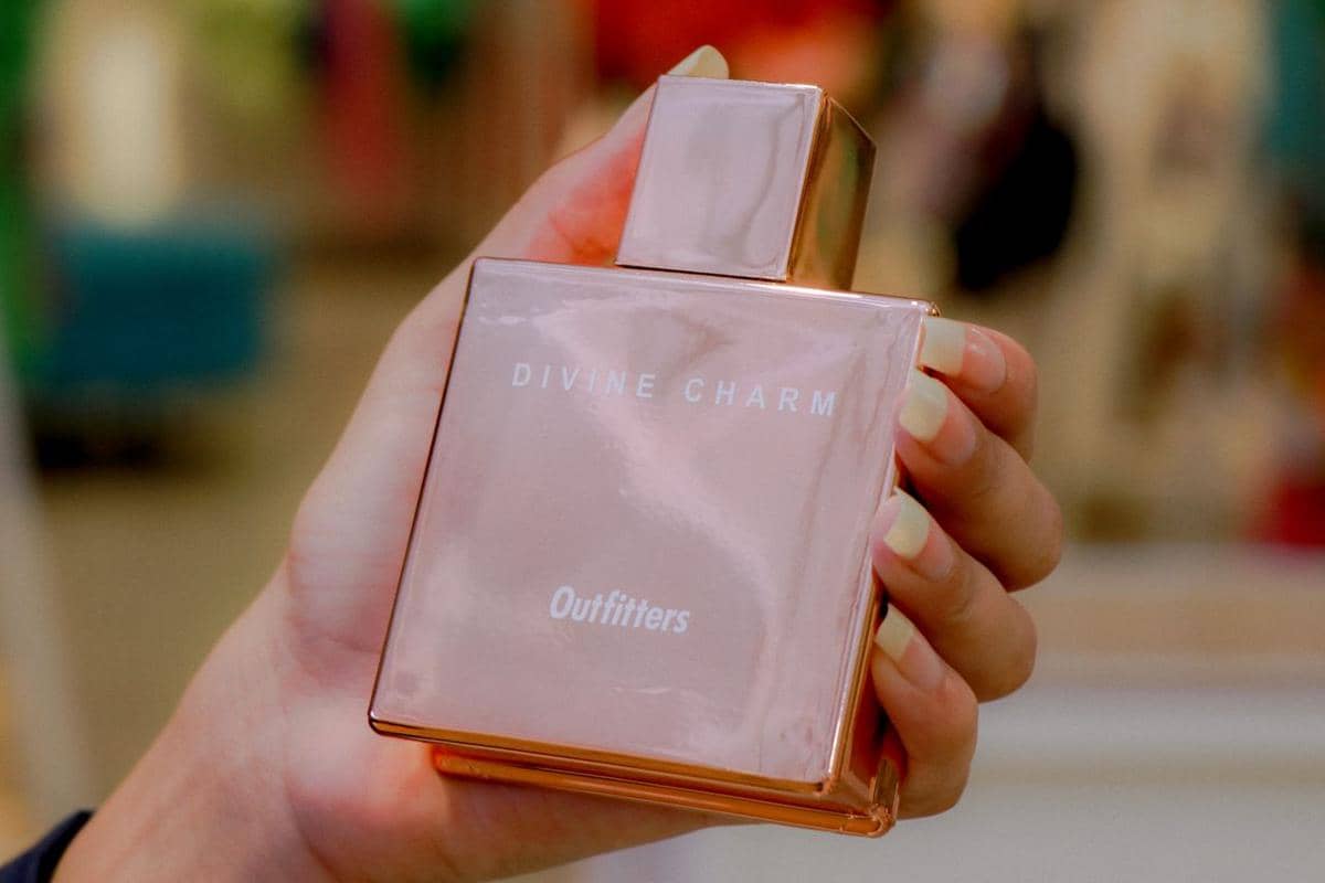 sebotol parfum