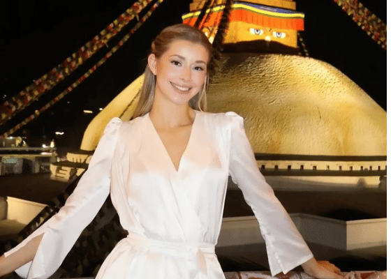 7 Potret Kompilasi Miss Cosmo 2025 saat Berkunjung ke Nepal