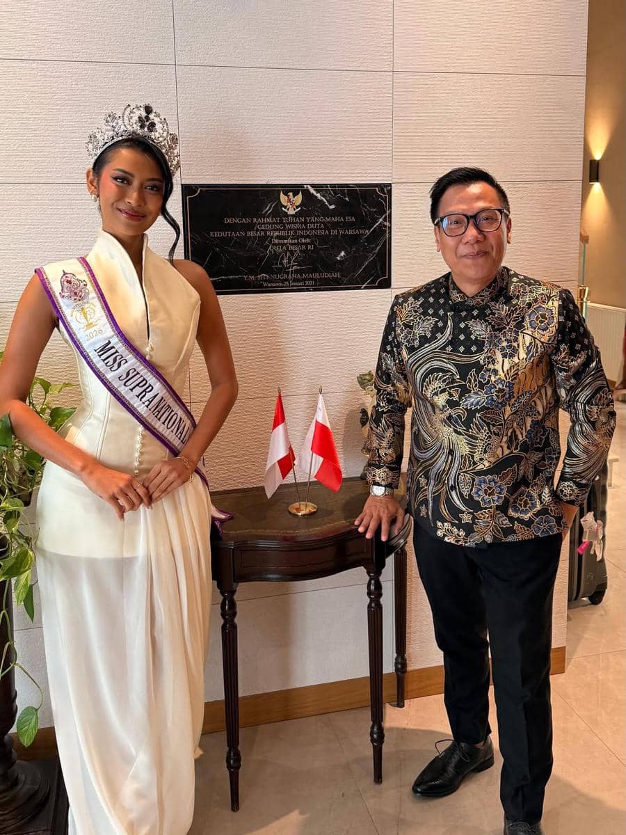 Potret Agnes Rahajeng Usai Dimahkotai Sebagai Miss Supranational Asia dan Oseania 2026