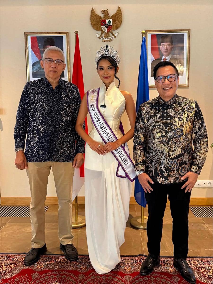 Potret Agnes Rahajeng Usai Dimahkotai Sebagai Miss Supranational Asia dan Oseania 2026