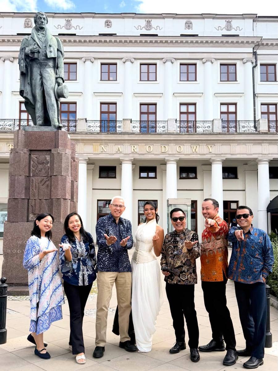 Potret Agnes Rahajeng Usai Dimahkotai Sebagai Miss Supranational Asia dan Oseania 2026