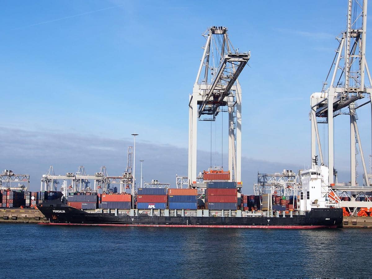 Pelabuhan Rotterdam