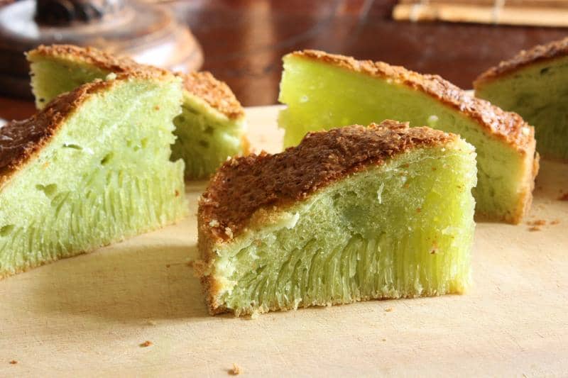 Resep Banh Bo Nuong, Kue Pandan Bersarang Khas Vietnam