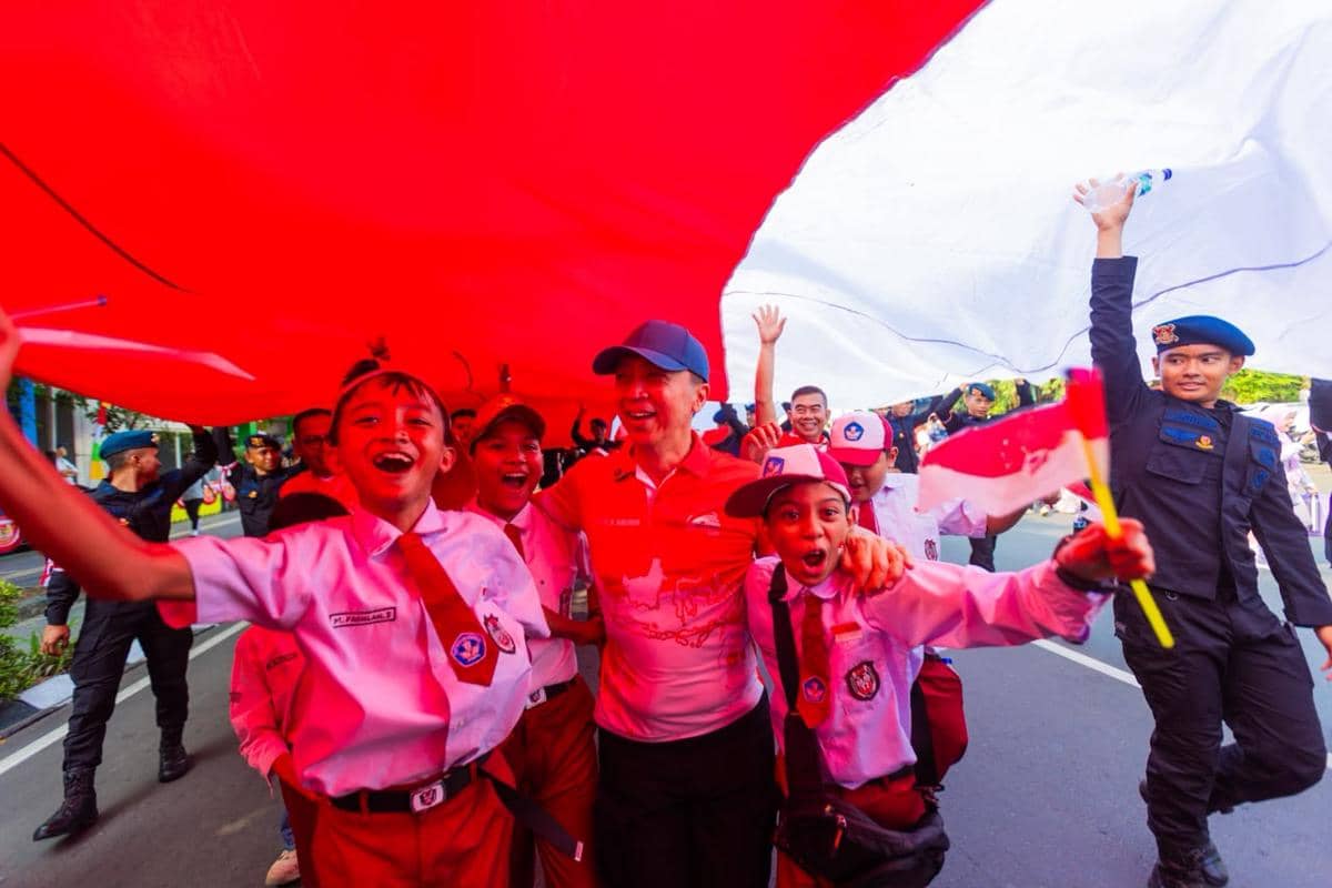 Kirab Merah Putih Bogor, 3.200 Orang Bentangkan 5 Bendera Raksasa