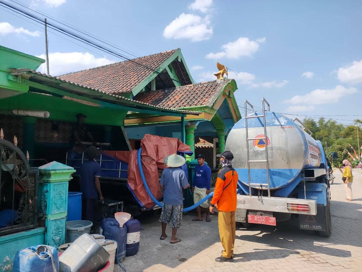 Jatim, Jateng, hingga Jabar Dilanda Krisis Air Bersih Dampak Kemarau