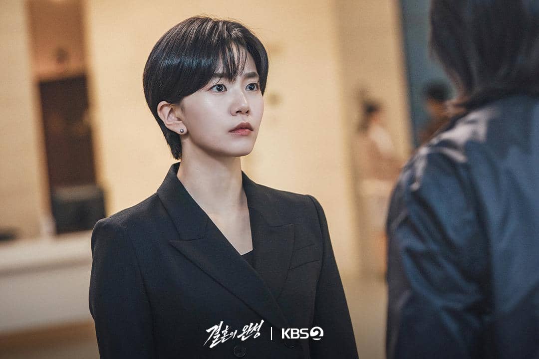 Lee Seol di drama The Husband