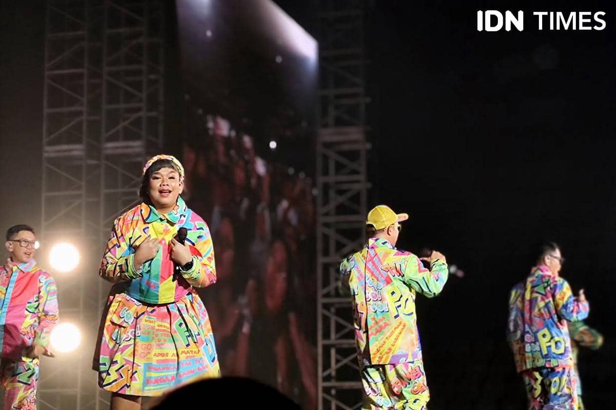Pembukaan energik dengan lagu-lagu hit Project Pop.jpg