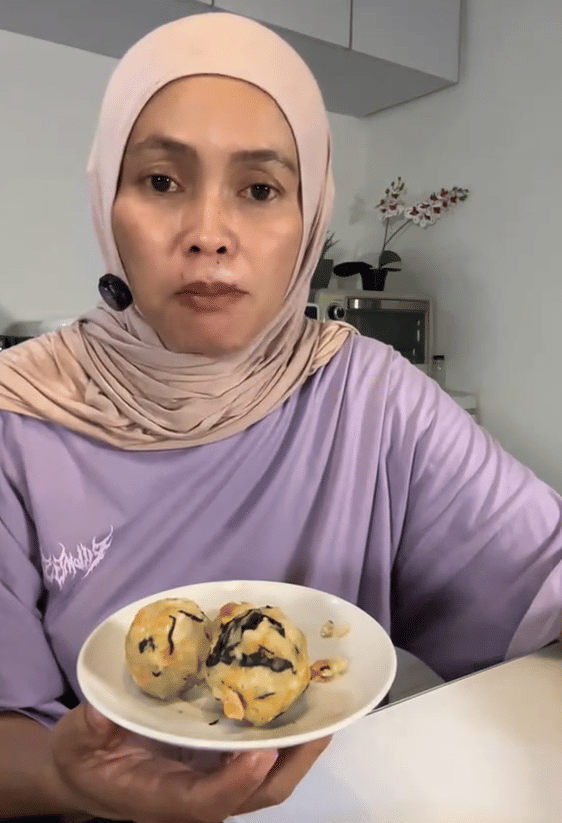 olahan kimpul Ibu Black Sheep