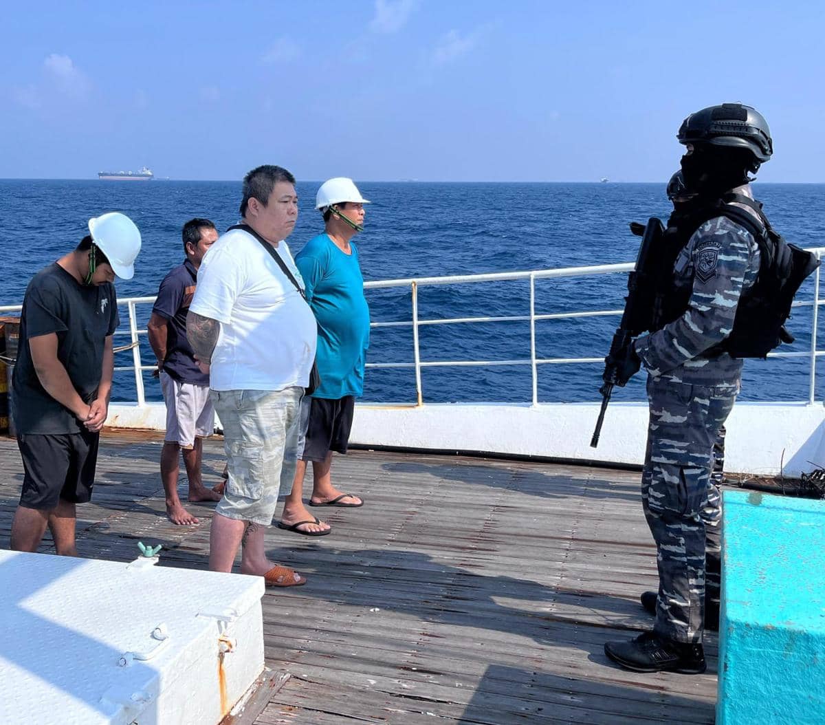 TNI AL Tangkap Kapal Bawa Narkoba 1,3 Ton di Kepulauan Riau (dok. TNI AL)