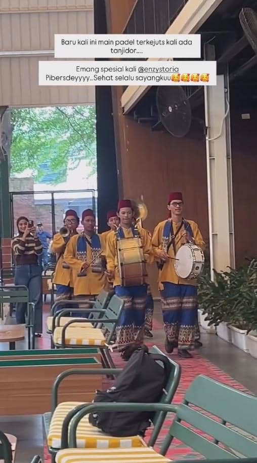 Ulang Tahun ke-34 Enzy Storia (instagram.com/enzystoria)