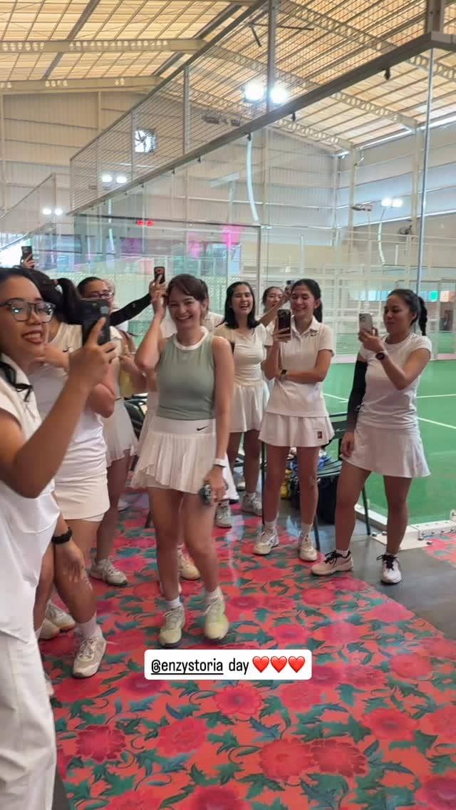 Ulang Tahun ke-34 Enzy Storia (instagram.com/enzystoria)