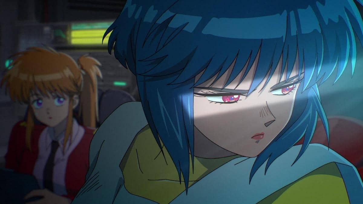 Potongan adegan anime Ghost in the Shell dengan karakter utama dalam nuansa visual futuristis khas anime Jepang.