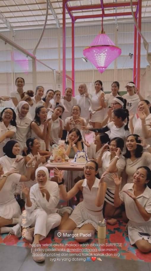 Ulang Tahun ke-34 Enzy Storia (instagram.com/enzystoria)