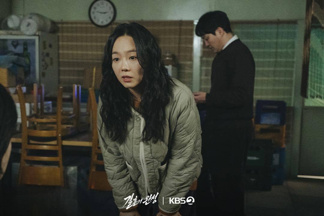 Still cut drama Korea The Husband dari unggahan akun Instagram resmi KBS Drama, menampilkan adegan serial tersebut.