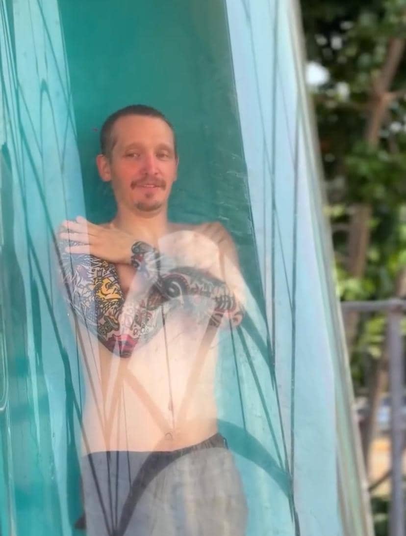 Personel band Neck Deep dalam potret di Atlantis Ancol yang diunggah akun Instagram Ancol Taman Impian.