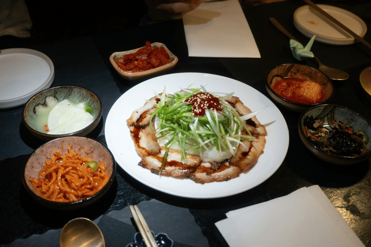 Resep Membuat Suyuk, Daging Sapi Rebus Korea yang Enak Banget