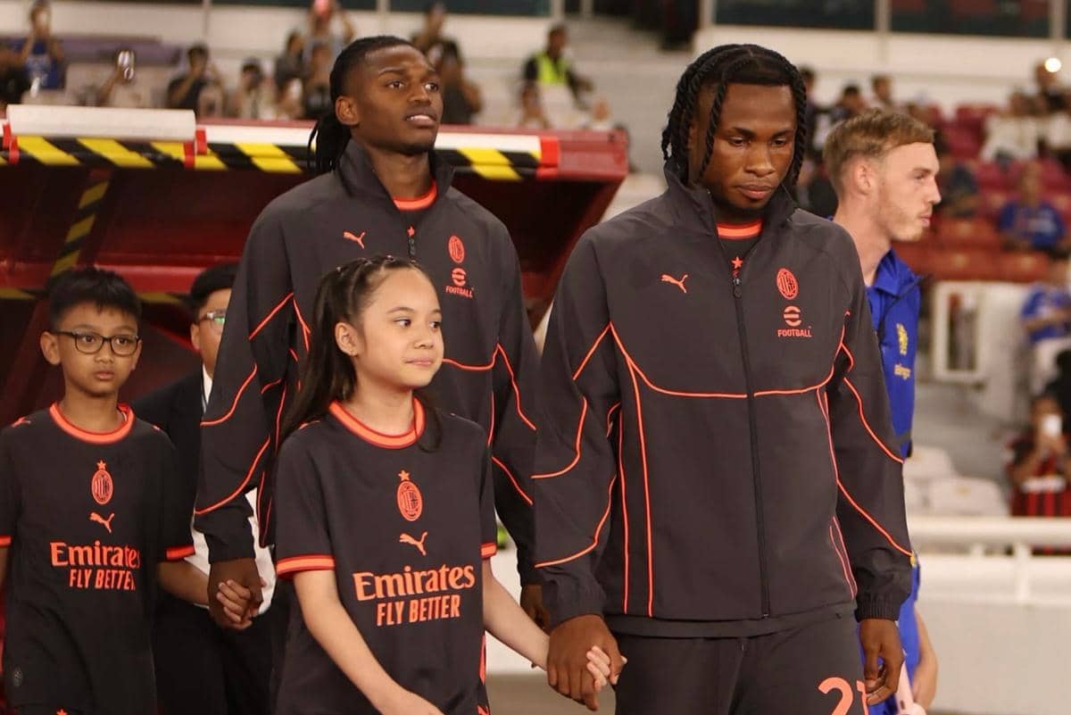 Potret Gempi Jadi Pendamping Pemain Milan di GBK, Digandeng Chukwueze