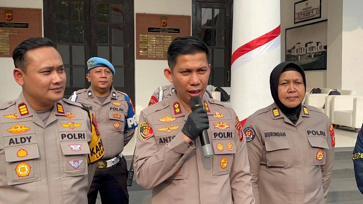 Seorang DC Rampas HP Wisatawan di Bandung, Terancam 12 Tahun
