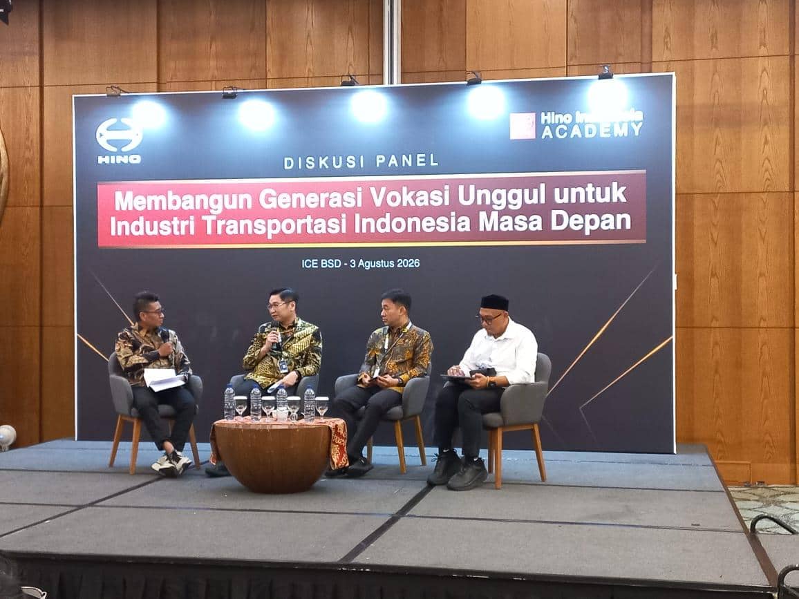 Hino Motors Sales Indonesia memperkuat pendidikan vokasi melalui kolaborasi dengan pemerintah, sekolah, dan jaringan diler.