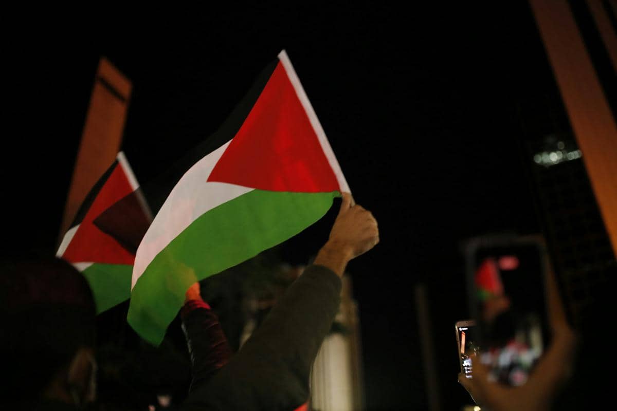 ilustrasi bendera Palestina, perdamaian Palestina