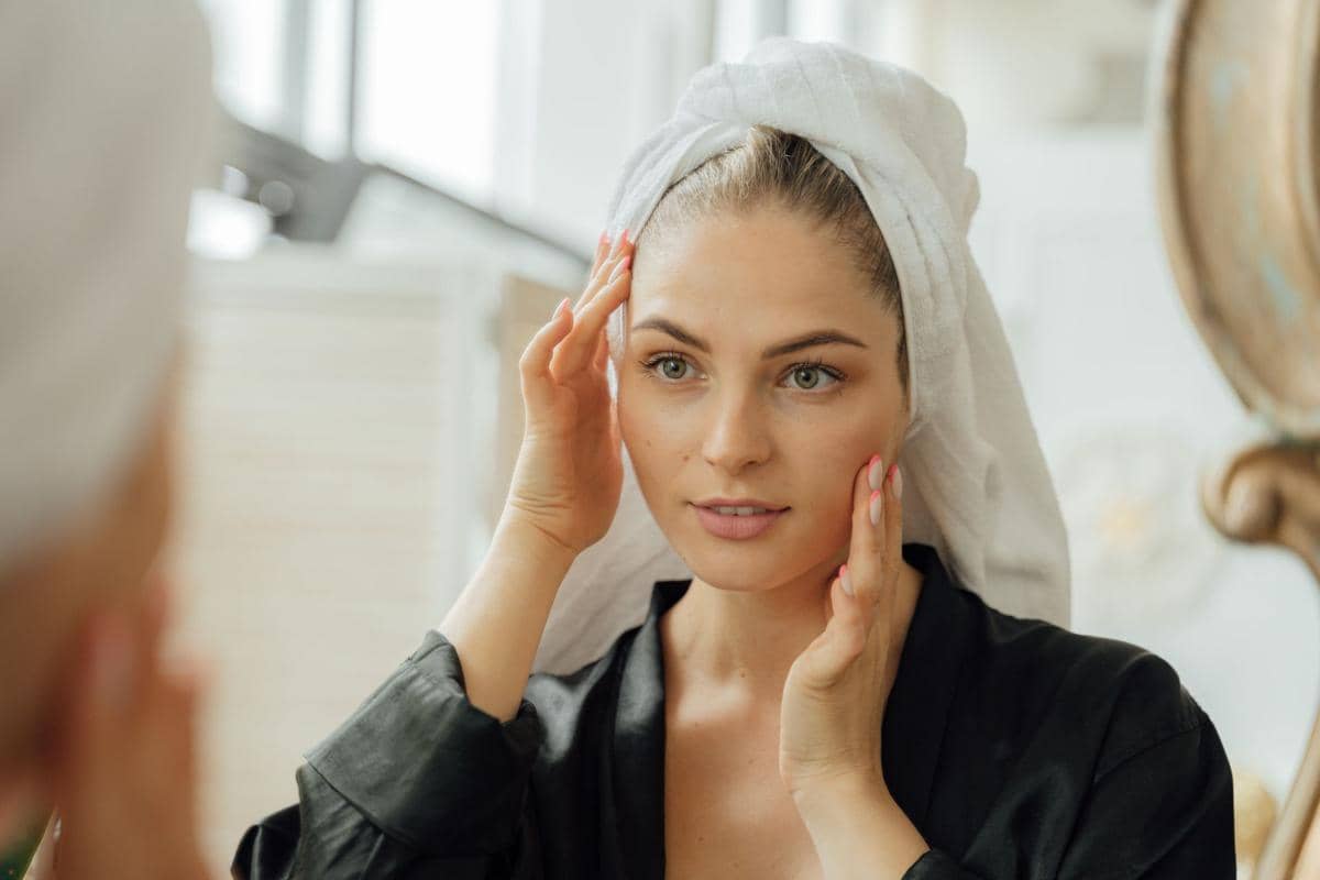 5 Kesalahan Skincare Malam yang Sering Dilakukan Pemula