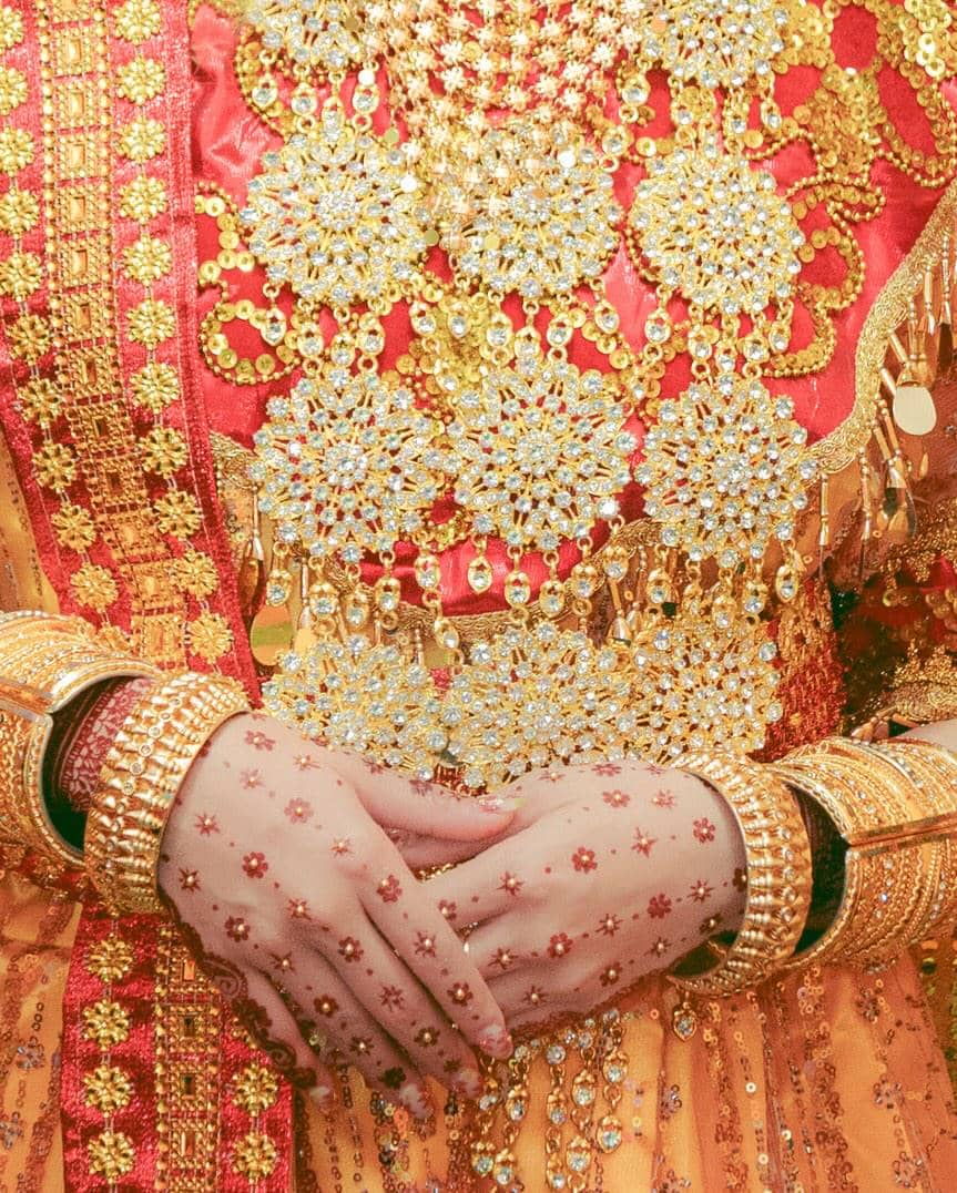 Gaya Pila Istri Aulion di Malam Kolontigi (instagram.com/pnvl)