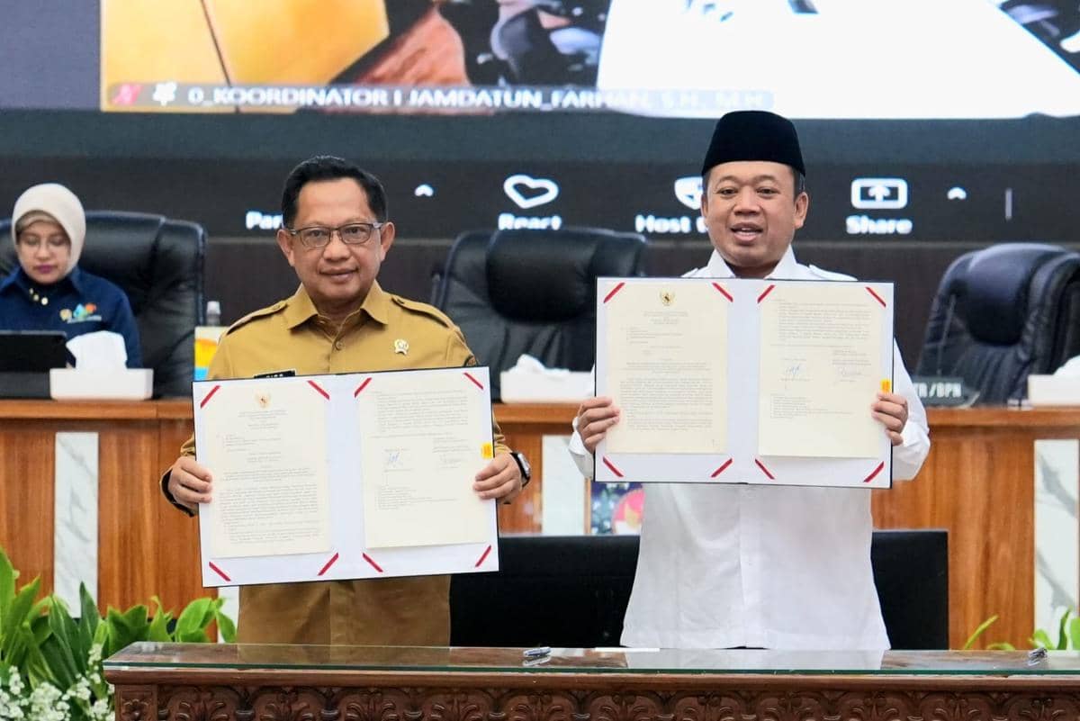 Mendagri dan Menteri ATR/BPN Teken SEB tentang Layanan BPHTB